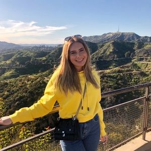 Meet your Posher, Evelyn